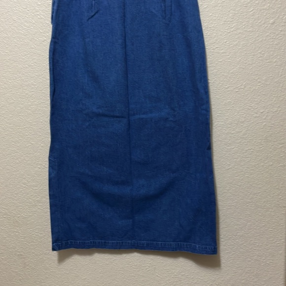 Eddie Bauer Women's Midi Denim Skirt. 36 Inches Long; 12 Inch Slit On Left Side. - Picture 6 of 14